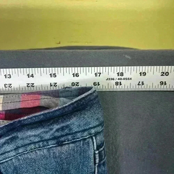 Rue21 Blue Distressed Straight Leg Jeans - Picture 4 of 11